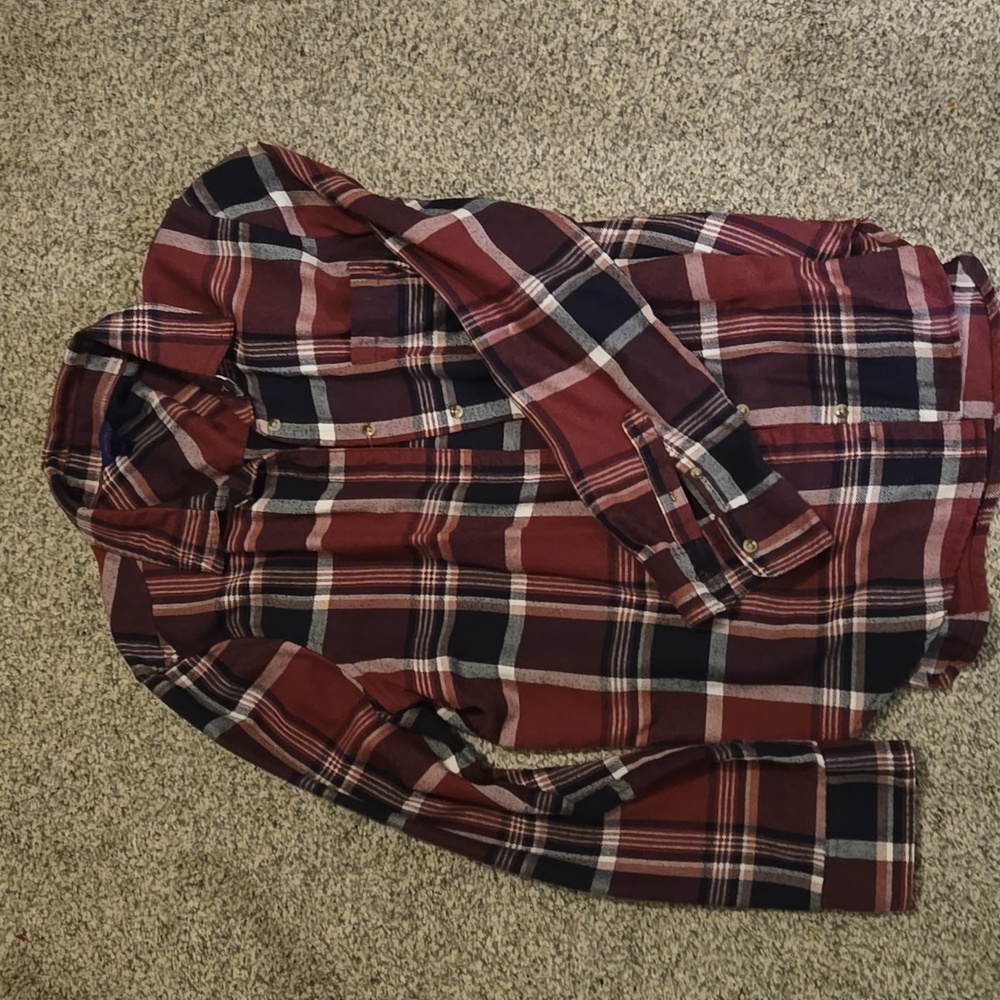 Blurgundy/navy blue flannel